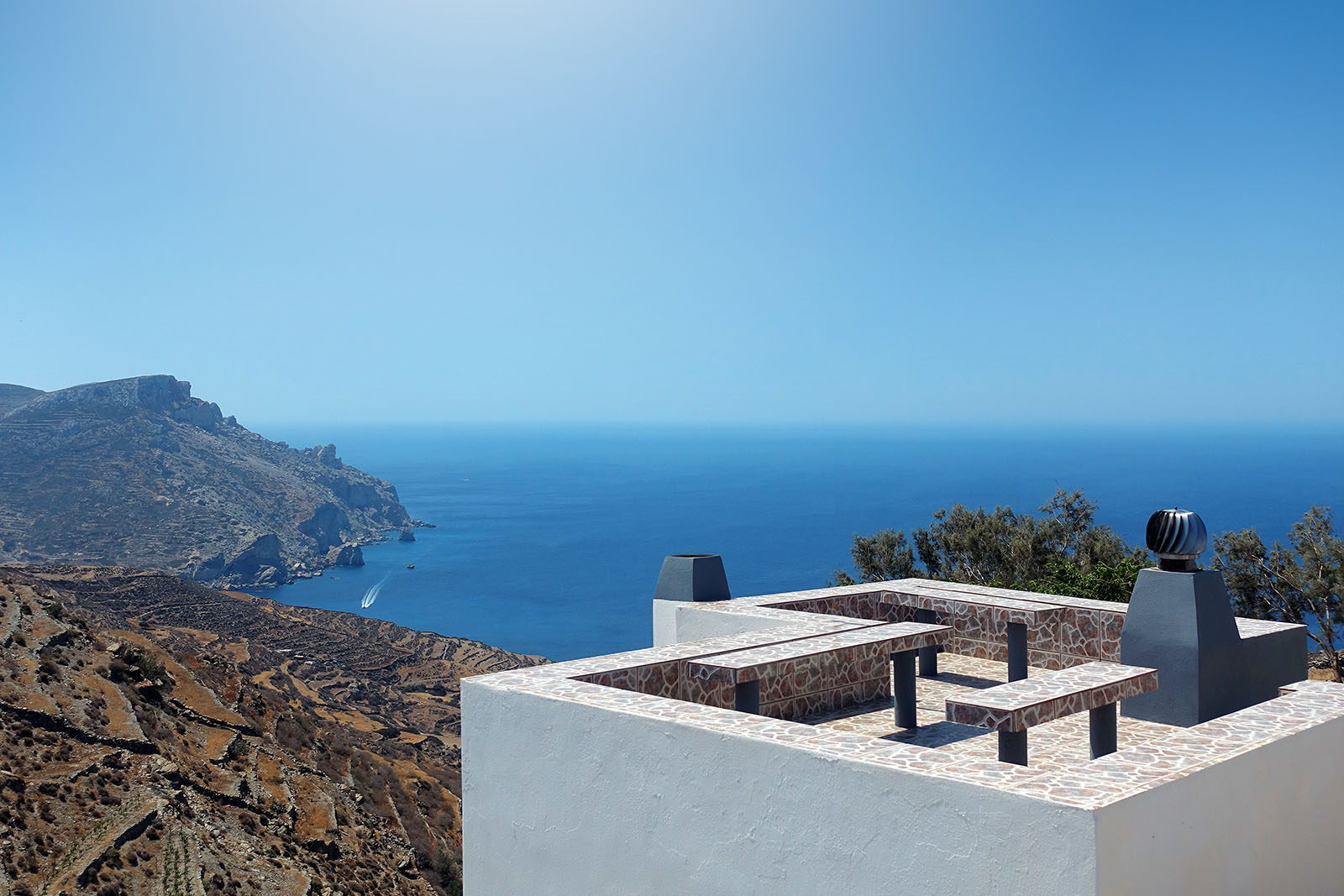 Panorama | Rooms to Let Folegandros